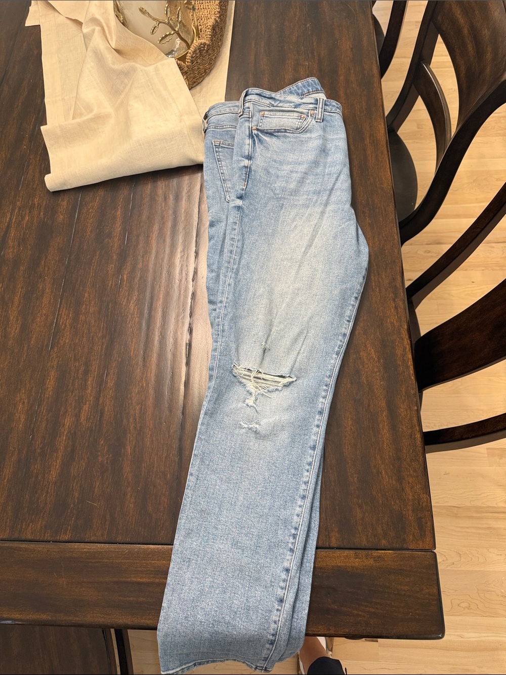 Express Light Blue Slim Straight Distressed Men’s Jeans
